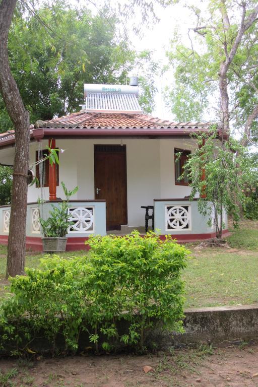 Calm Garden Cabanas Tangalle Exterior photo