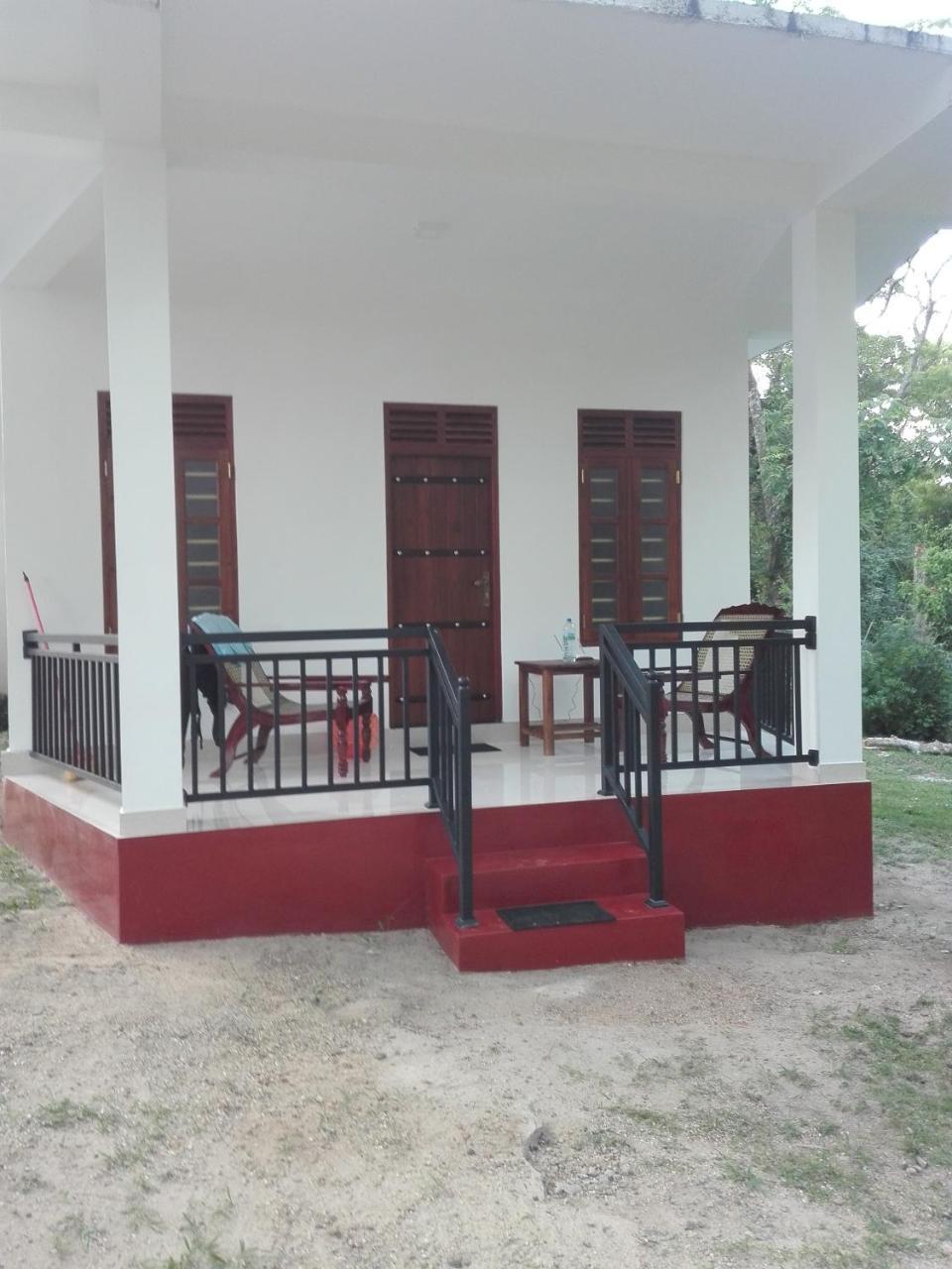 Calm Garden Cabanas Tangalle Exterior photo